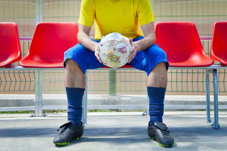 Geld im Amateurfußball