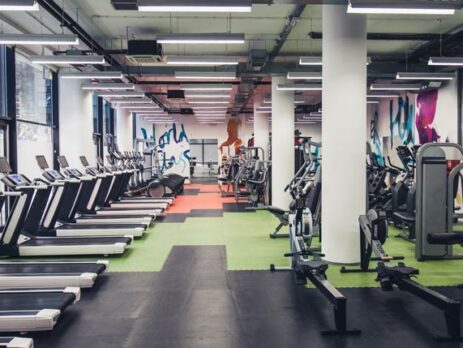 Leeres Fitnessstudio wegen Corona