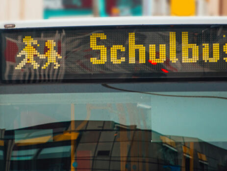 Schulbus