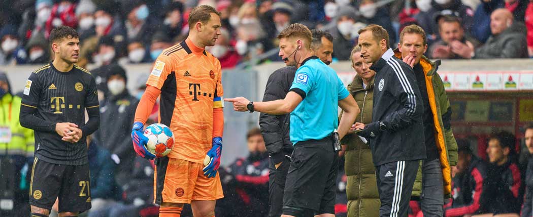 Ein Wechselfehler des FC Bayern sorgt für Aufregung gesorgt.