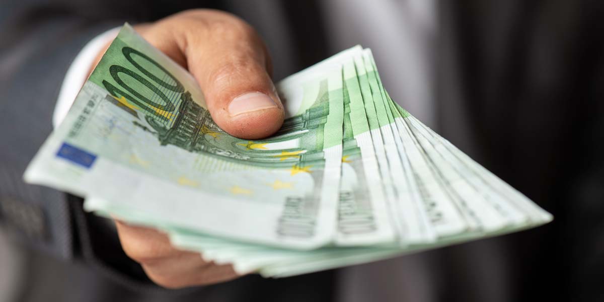 Geld zurückzahlen